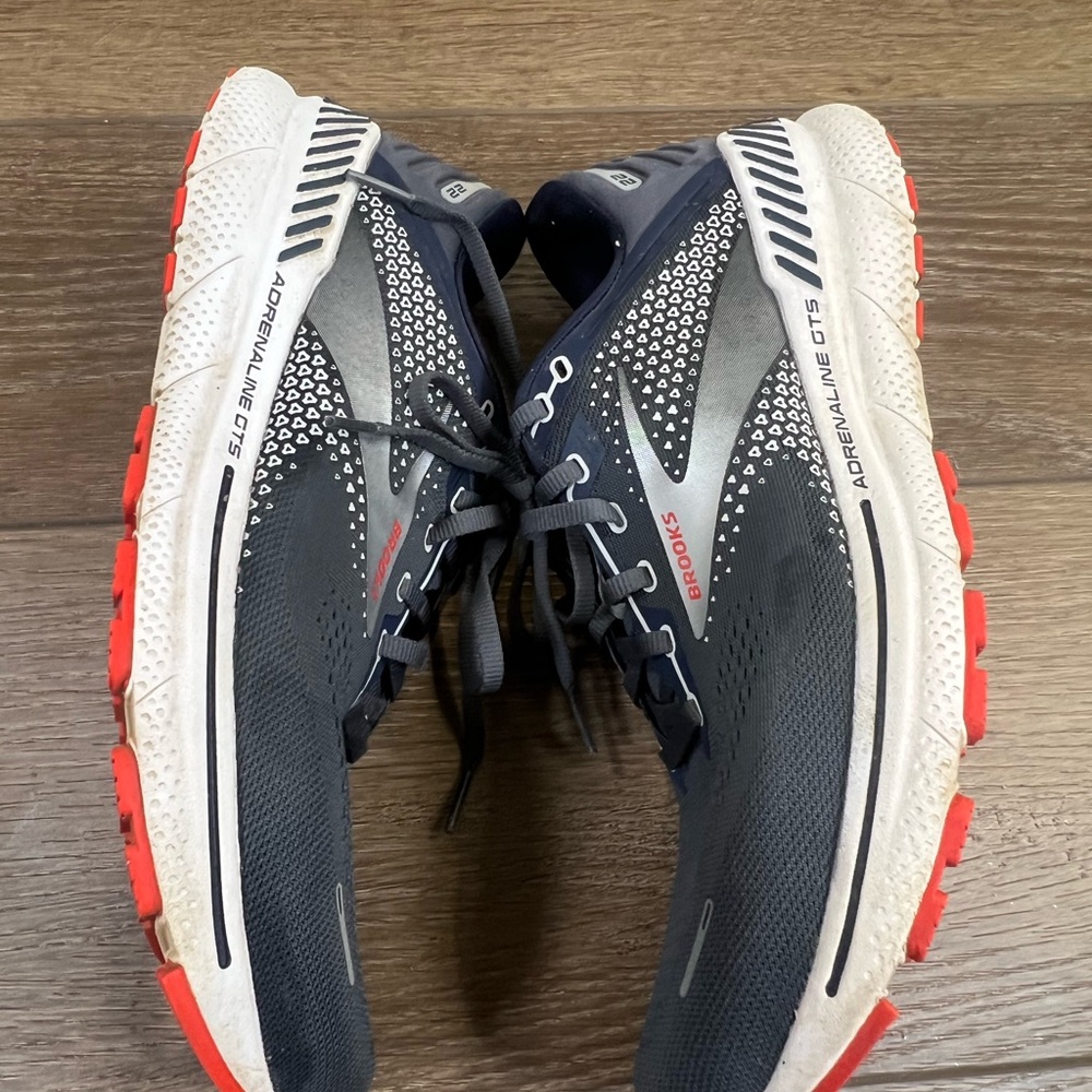 Men's Brooks Adrenaline 22 - Picture 7 of 10